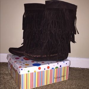 Fringe Boots